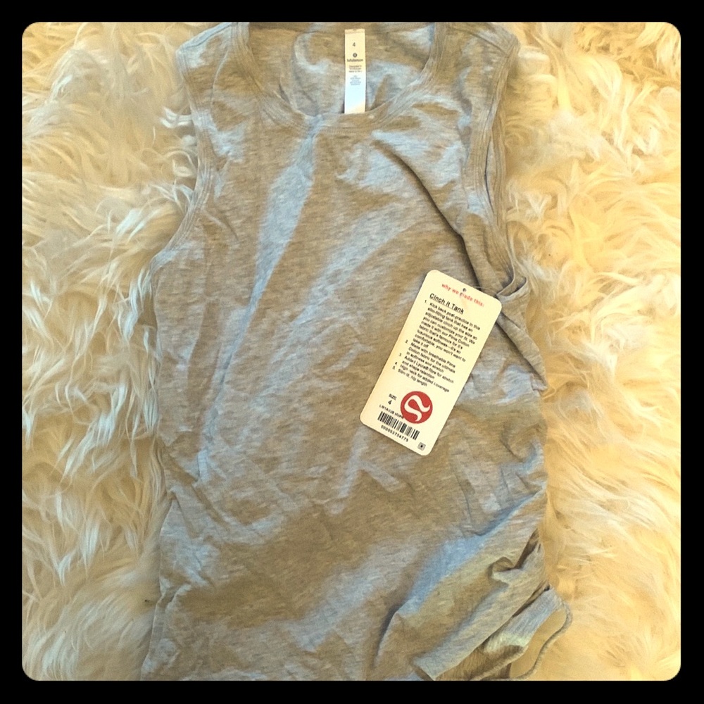 Lululemon gray clinch it tank 🔥NEVER WORN